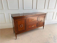 Load image into Gallery viewer, Bailey Buffet