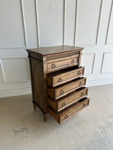 Load image into Gallery viewer, Camelot 5 Drawer Chest