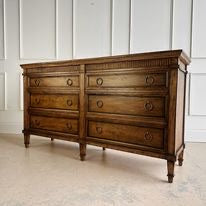 Load image into Gallery viewer, Camelot Dresser