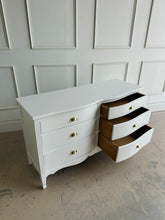 Load image into Gallery viewer, Dixie Furniture Vintage Serpentine Dresser in Swiss Coffee