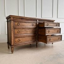 Load image into Gallery viewer, Camelot Dresser