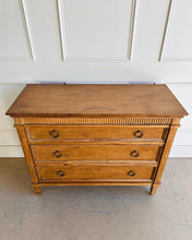 Load image into Gallery viewer, Camelot 3 Drawer Chest