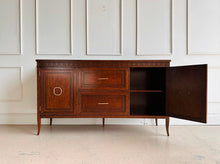 Load image into Gallery viewer, Bailey Buffet