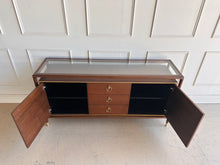 Load image into Gallery viewer, Remi Server