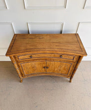 Load image into Gallery viewer, Ashton Chest