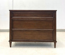 Load image into Gallery viewer, Avalaire 3 Drawer Chest