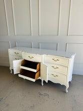 Load image into Gallery viewer, Vintage Nine Drawer French Dresser