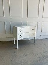 Load image into Gallery viewer, Burlington Chest