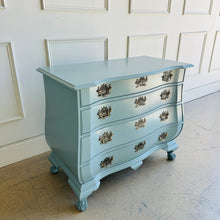 Load image into Gallery viewer, Sutton Bombe 4 Drawer Commode
