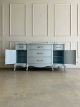 Load image into Gallery viewer, Vintage French Provincial Buffet