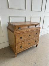 Load image into Gallery viewer, Valencia Nightstand