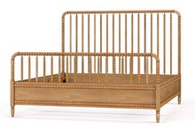 Load image into Gallery viewer, Cholet Spindle Bed