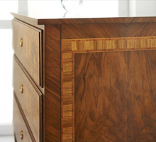 Load image into Gallery viewer, Bezier Chest