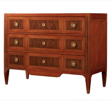Load image into Gallery viewer, Chambery Chest
