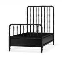 Load image into Gallery viewer, Cholet Spindle Bed