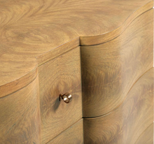 Load image into Gallery viewer, Cumberbund Chest