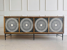 Load image into Gallery viewer, Hooker Furniture Giovanni Console