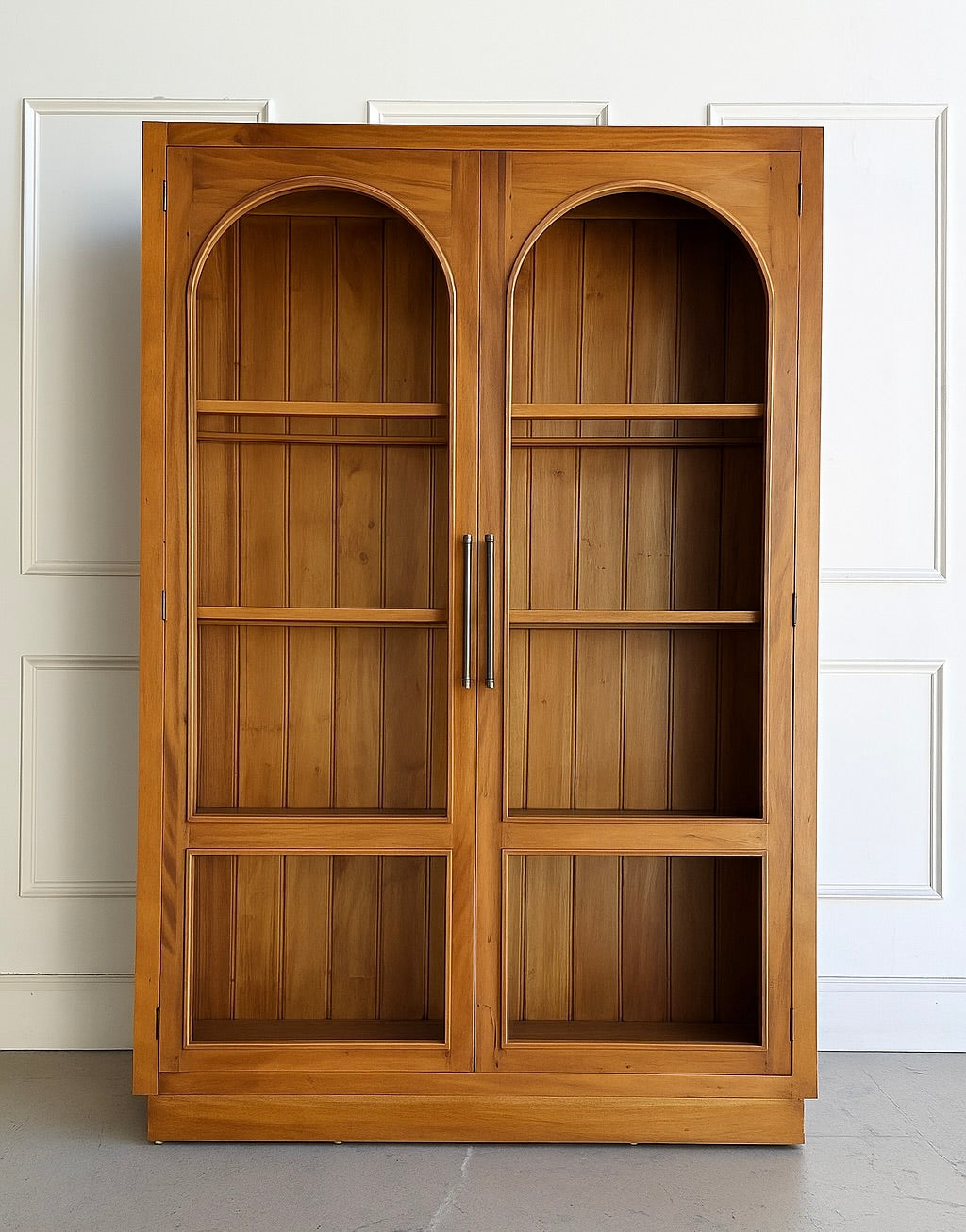 Vannes 2 Door Display Cabinet
