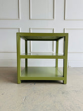 Load image into Gallery viewer, Sherrill Furniture 3 Tier End Table

