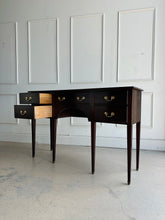 Load image into Gallery viewer, Traditional 5 Drawer Sideboard
