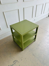 Load image into Gallery viewer, Sherrill Furniture 3 Tier End Table
