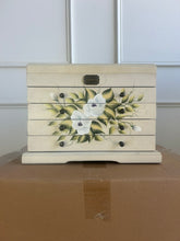 Load image into Gallery viewer, Lacquer finishing service
