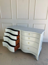 Load image into Gallery viewer, Vintage 8 drawer Serpentine Dresser in Smoke
