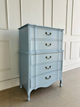 Load image into Gallery viewer, Vintage Dixie 5 Drawer French Chest
