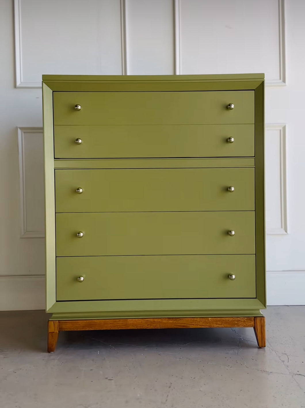 Drexel MCM 4 Drawer Chest in Nature's Reflection