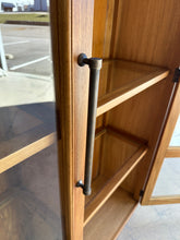 Load image into Gallery viewer, Vannes 2 Door Display Cabinet
