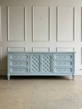 Load image into Gallery viewer, Thomasville Vintage 9 Drawer Dresser
