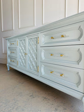 Load image into Gallery viewer, Thomasville Vintage 9 Drawer Dresser
