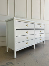Load image into Gallery viewer, 8 Drawer Dresser &amp; Nightstands &quot;SET&quot; in White Dove
