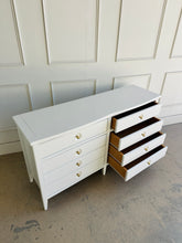 Load image into Gallery viewer, 8 Drawer Dresser &amp; Nightstands &quot;SET&quot; in White Dove
