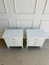 Load image into Gallery viewer, 8 Drawer Dresser &amp; Nightstands &quot;SET&quot; in White Dove
