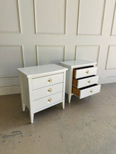 Load image into Gallery viewer, 8 Drawer Dresser &amp; Nightstands &quot;SET&quot; in White Dove
