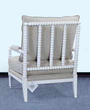 Load image into Gallery viewer, Wellmington Occasional Chair
