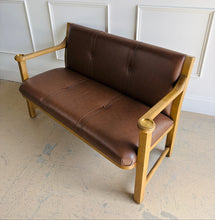 Load image into Gallery viewer, Woodbridge Furniture Hayes Settee
