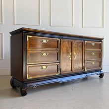 Load image into Gallery viewer, Broyhill Dresser
